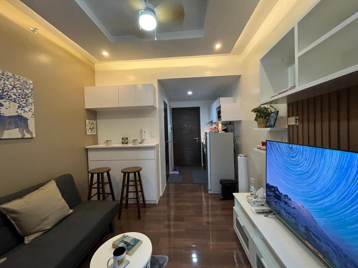 Homey 1 Bedroom Unit At Air Residences Makati City Exteriör bild